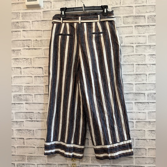 Women’s Banana Republic blue/cream stripe Blake crop linen blend pants 10 - Picture 2 of 4